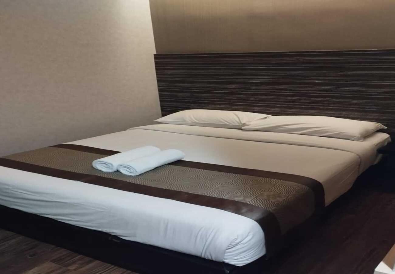 Hotel Austin Paradise Johor Bahru Exterior foto