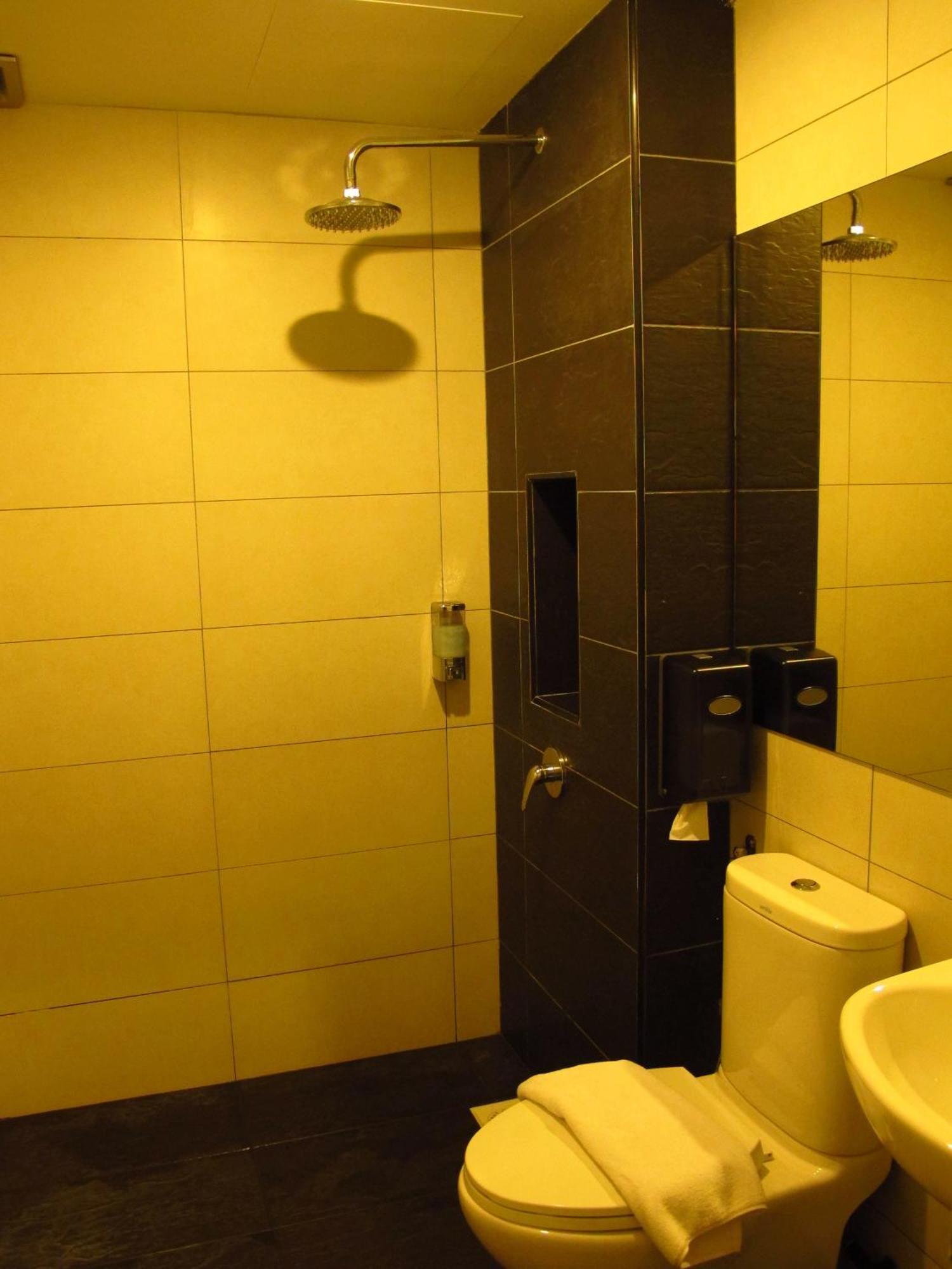 Hotel Austin Paradise Johor Bahru Exterior foto